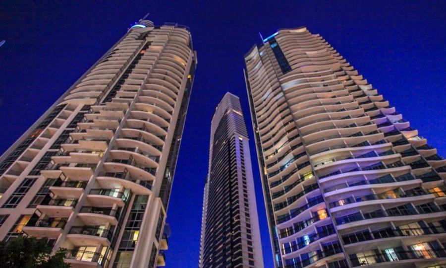 Deluxe Chevron Renaissance Lejlighed Gold Coast Eksteriør billede
